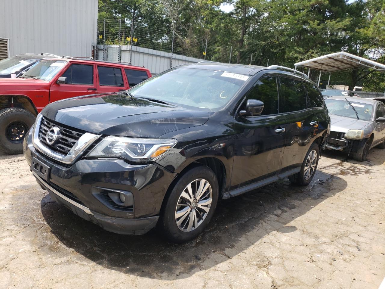 Nissan Pathfinder 2019