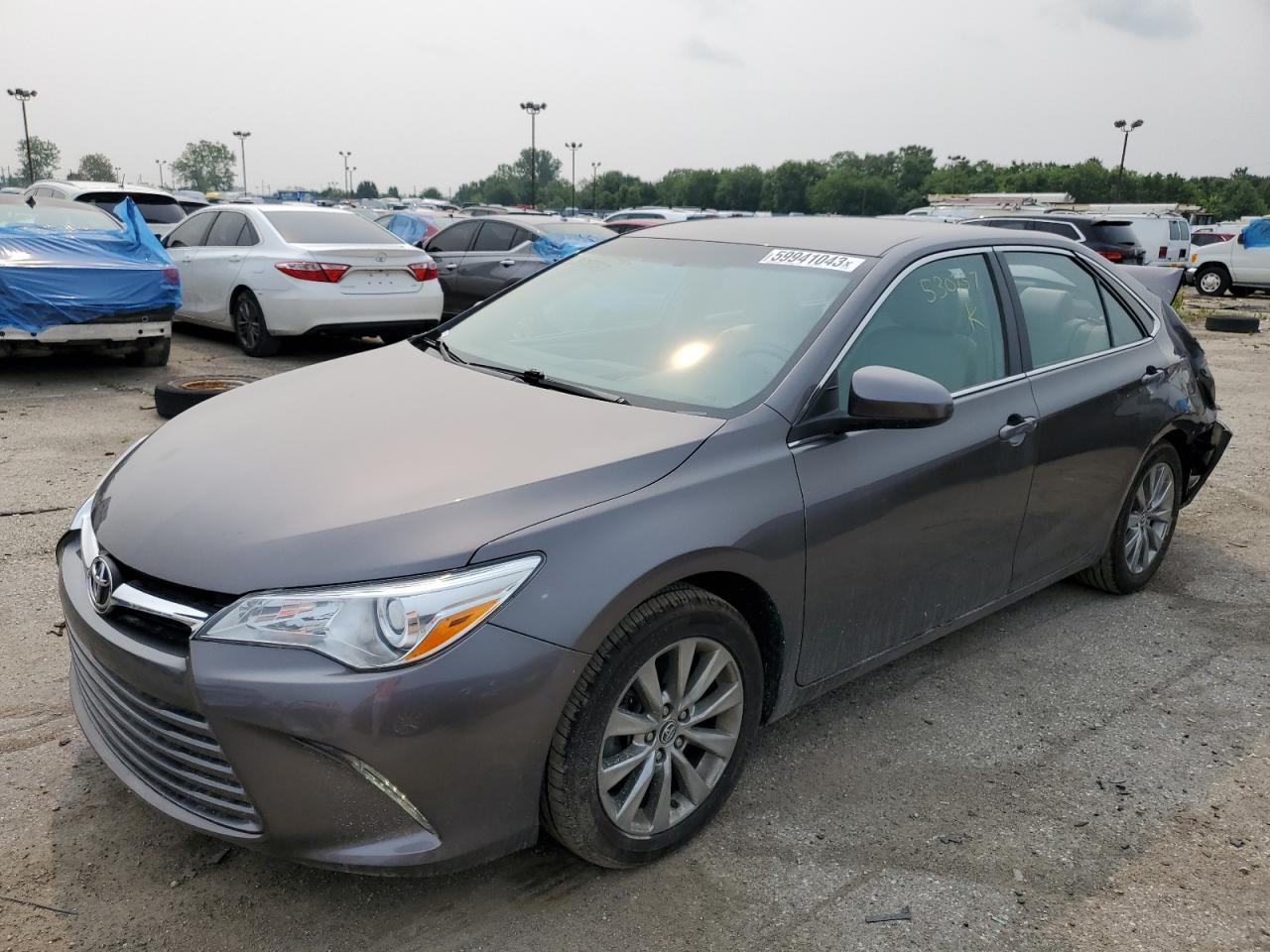 Toyota Camry 2016