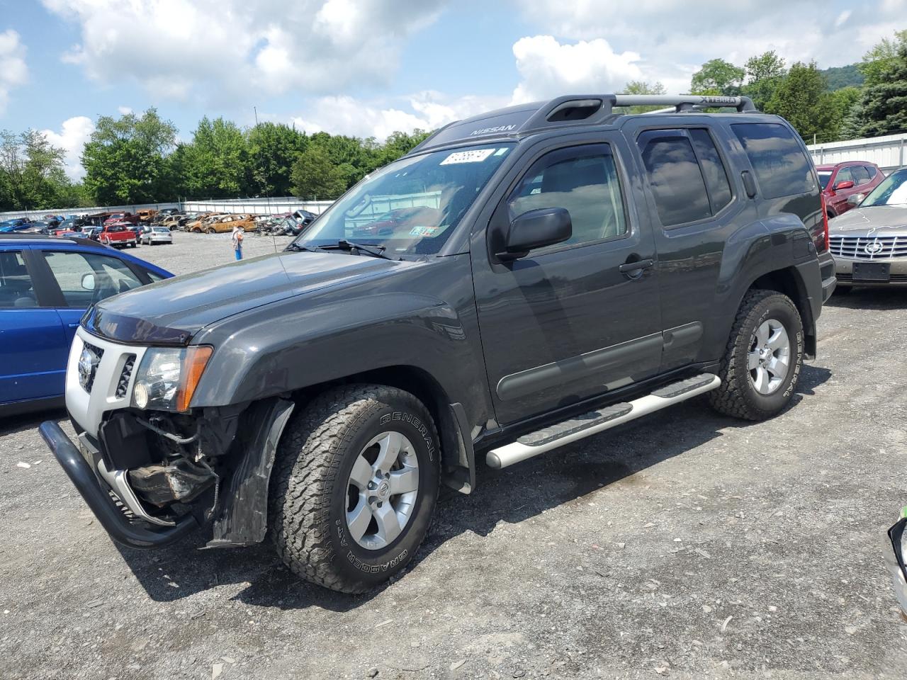 NISSAN XTERRA 2013