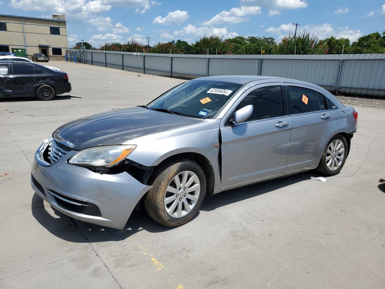 CHRYSLER 200 2013
