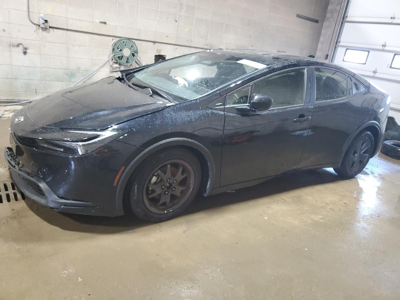 TOYOTA PRIUS LE 2023