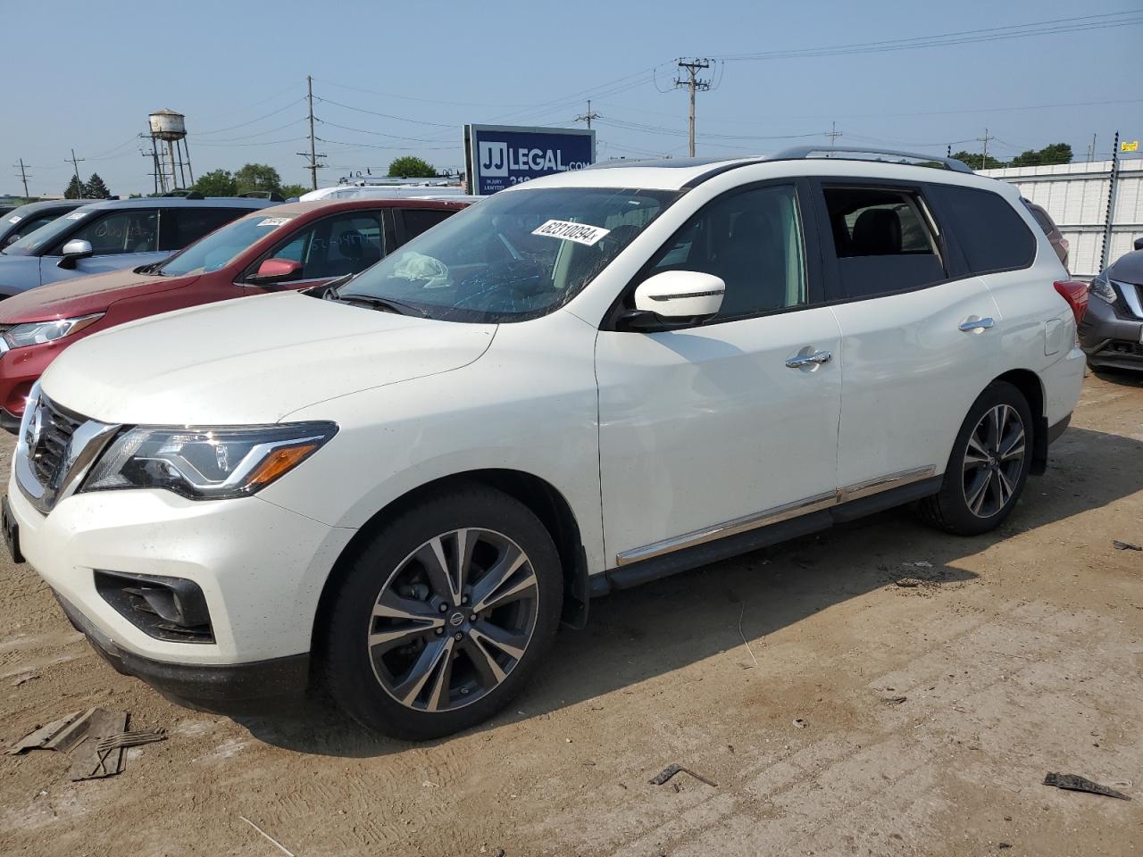 NISSAN PATHFINDER 2019