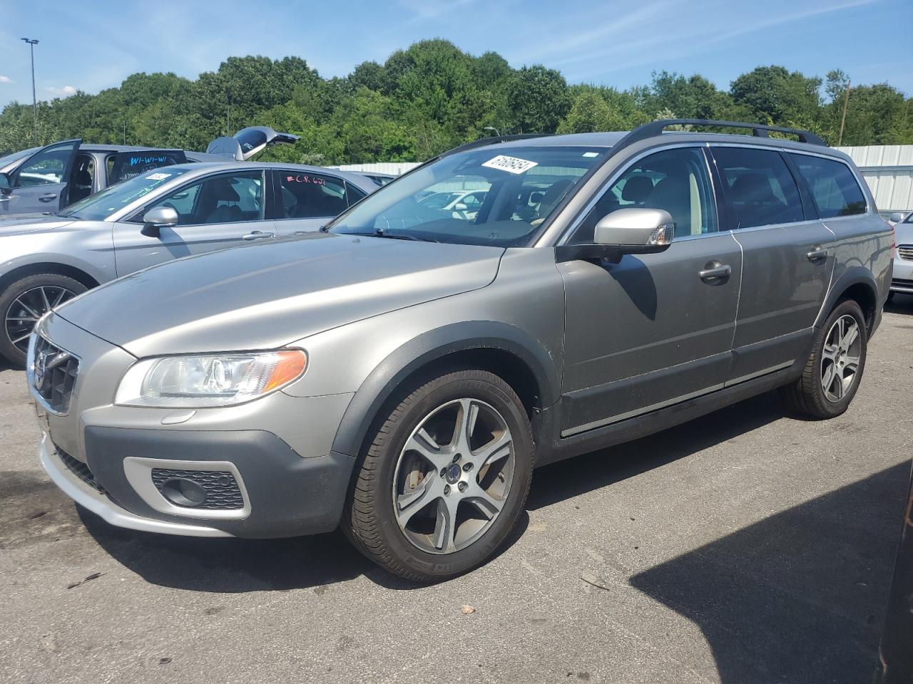 VOLVO XC70 2013