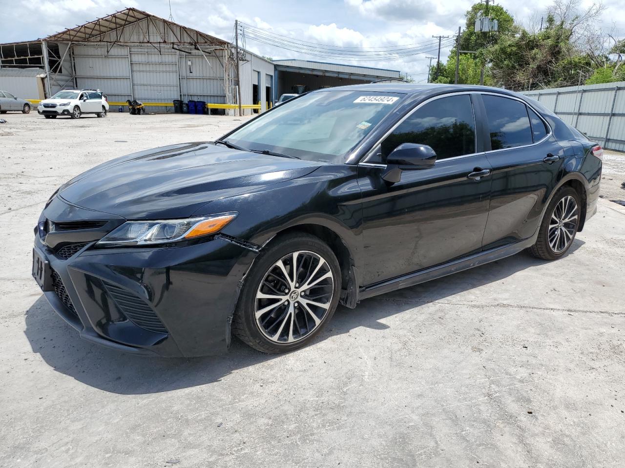 TOYOTA CAMRY 2020