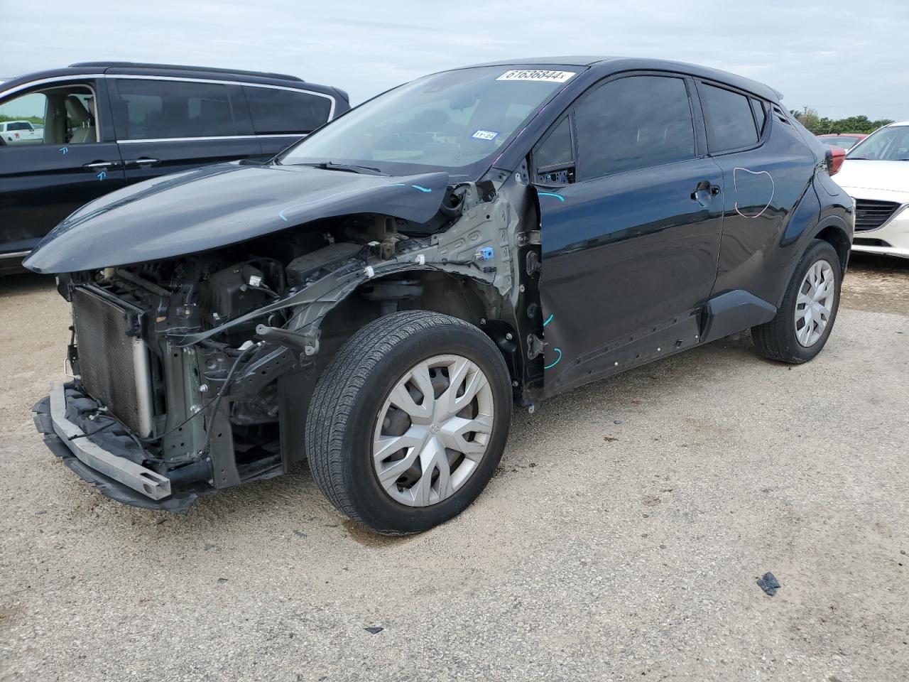 TOYOTA C-HR XLE 2020