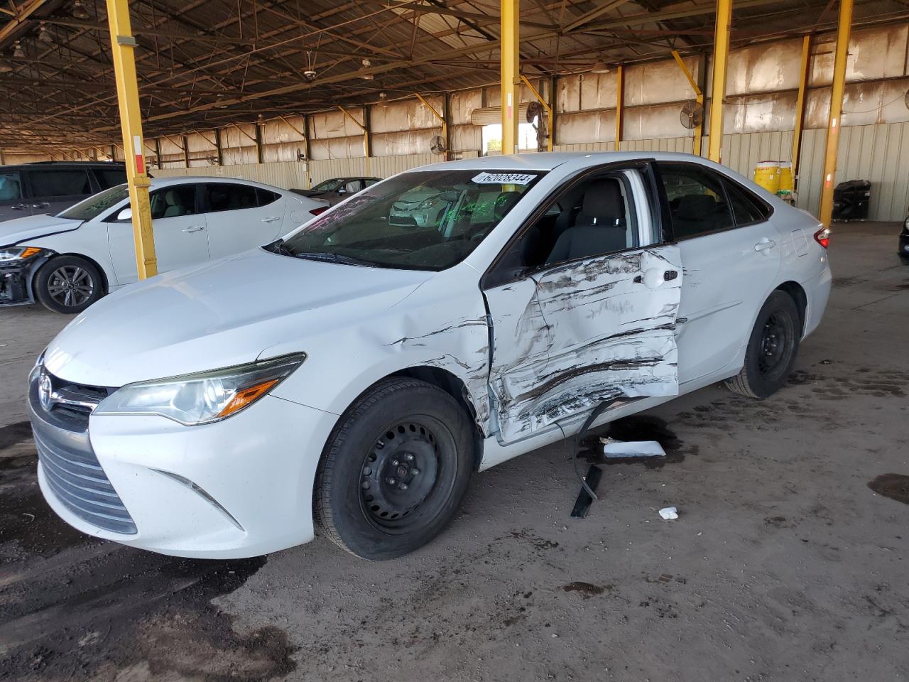 TOYOTA CAMRY LE 2017