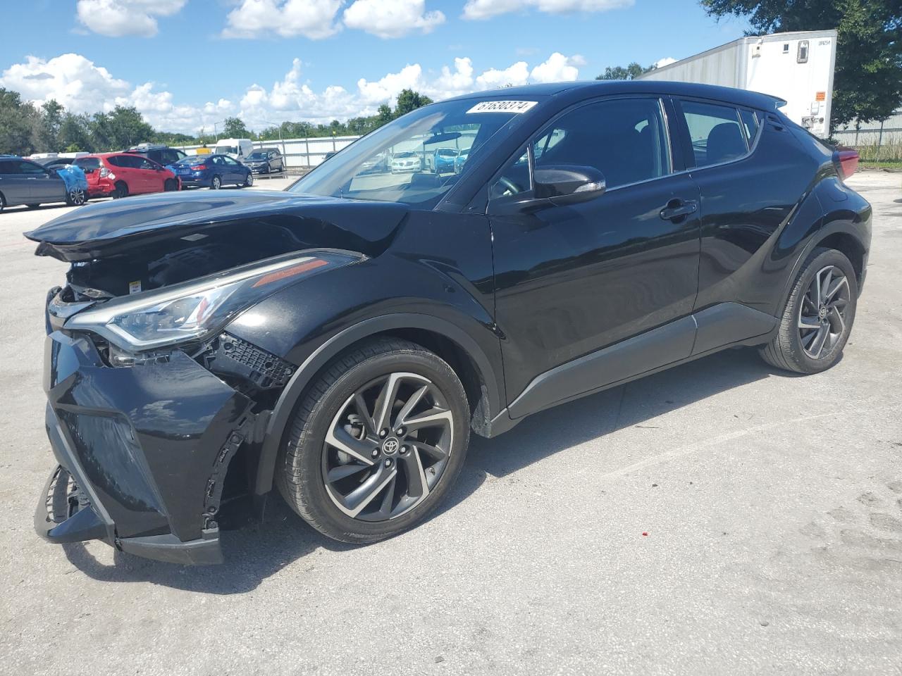 TOYOTA C-HR XLE 2021