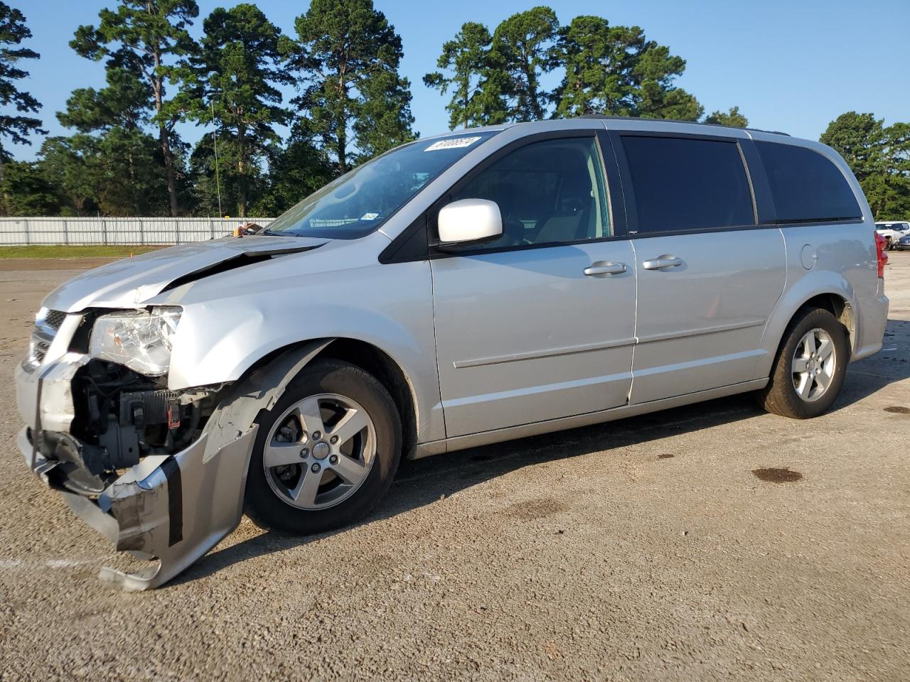 DODGE CARAVAN 2012