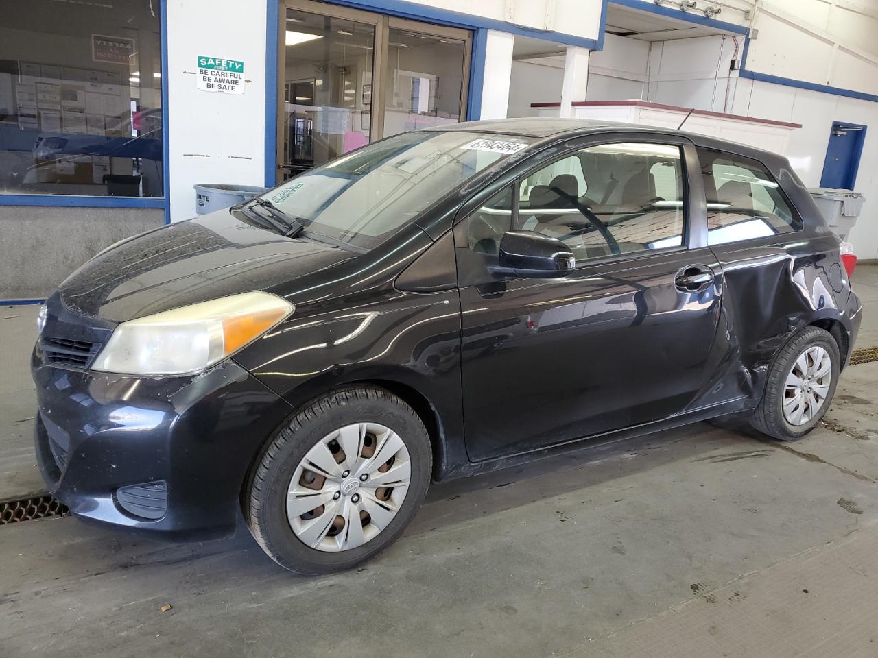 TOYOTA YARIS 2012