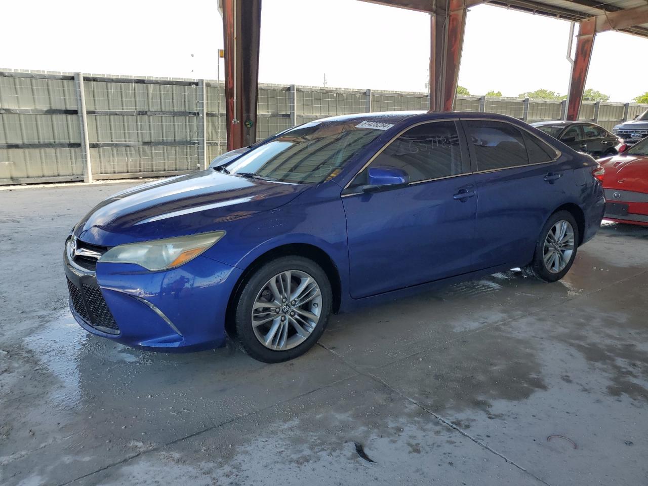 TOYOTA CAMRY 2016