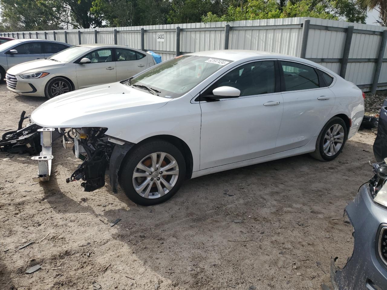 CHRYSLER 200 2016