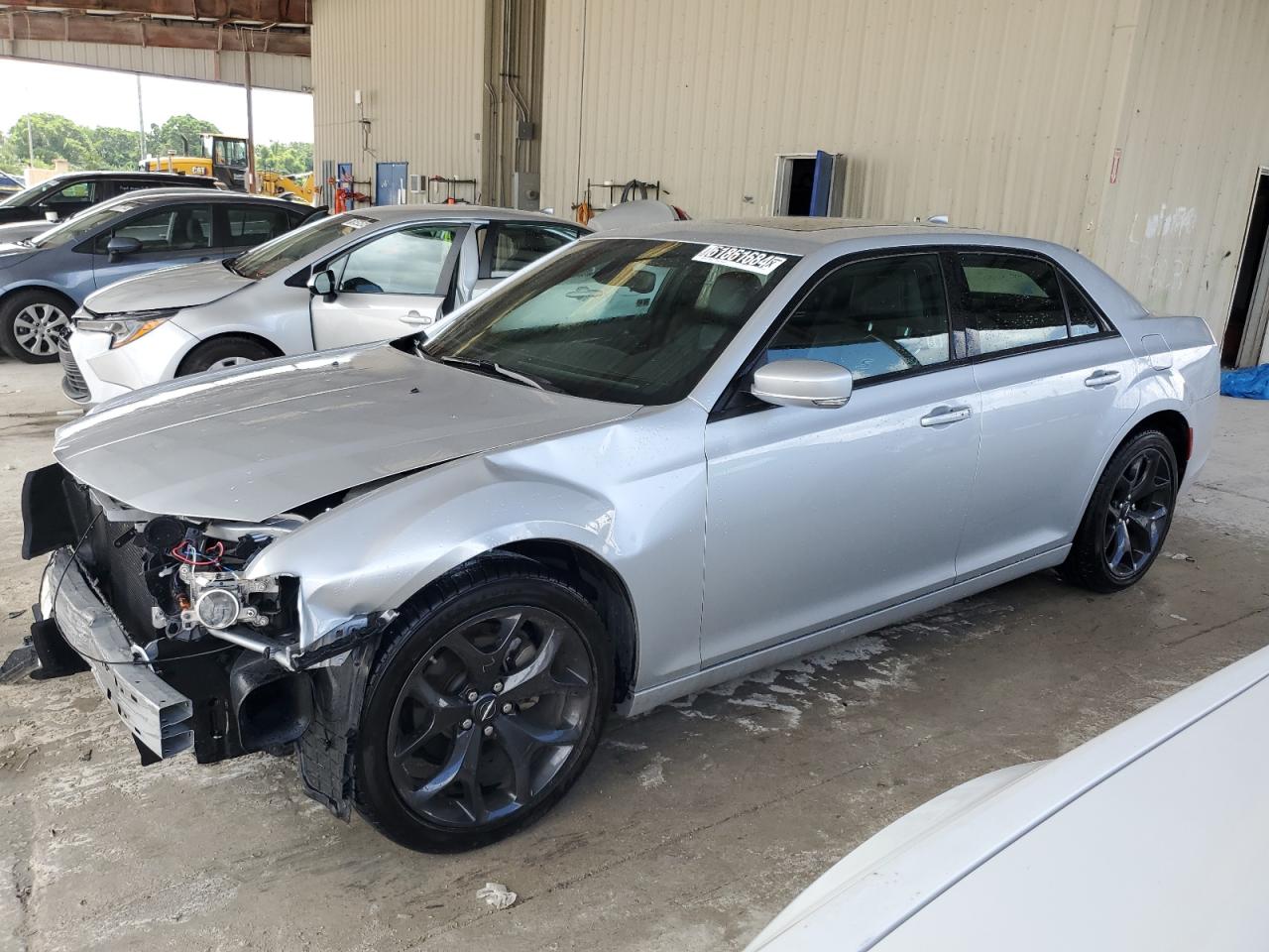 CHRYSLER 300 2023