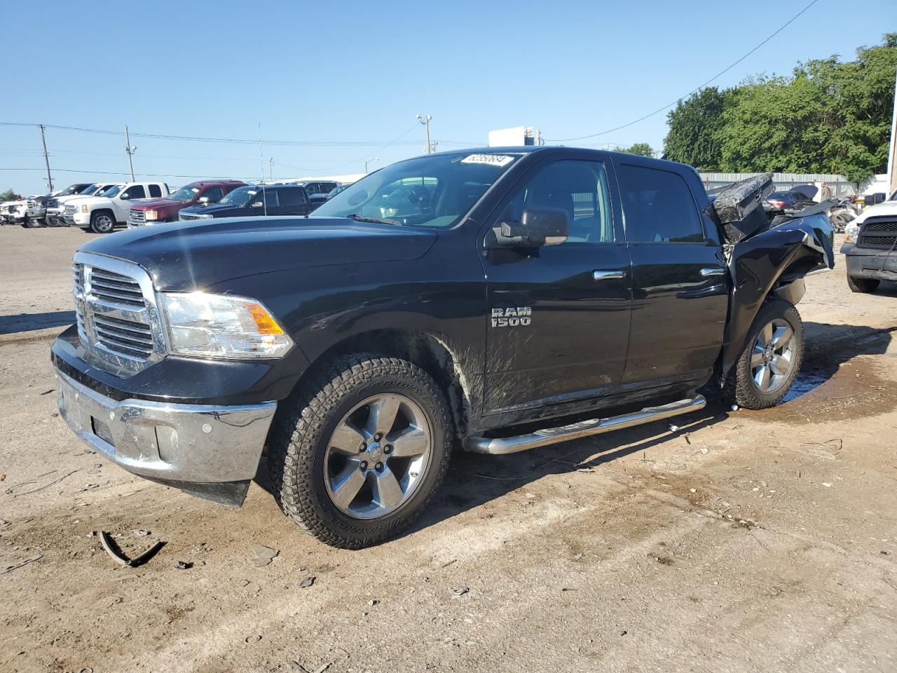 RAM 1500 SLT 2017