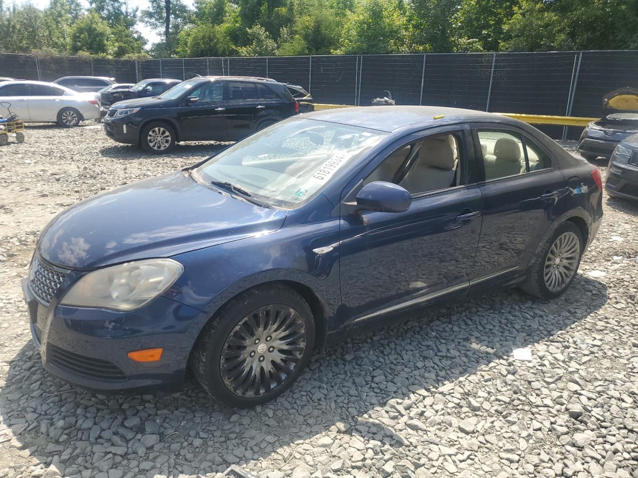 SUZUKI KIZASHI 2011