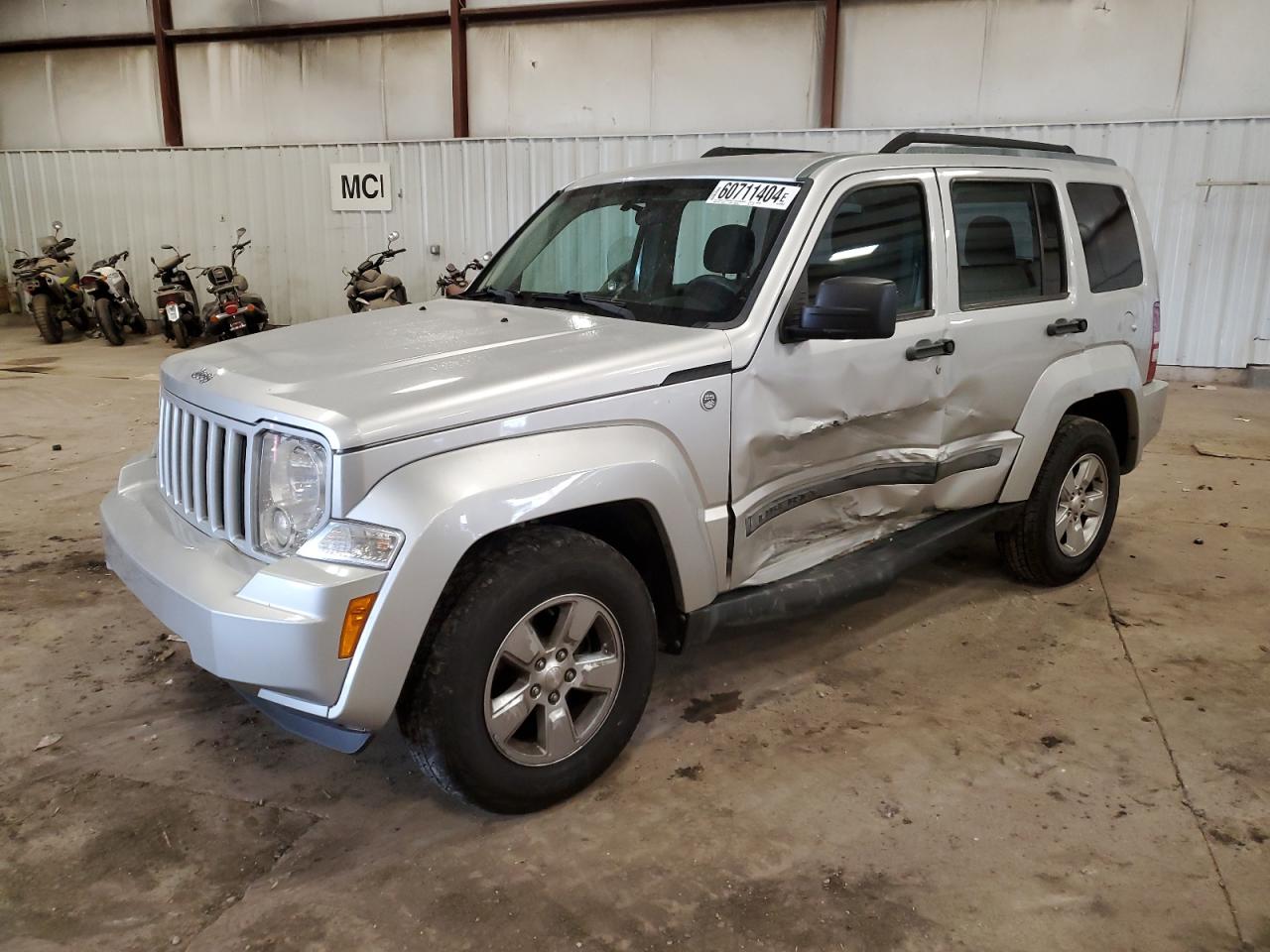 JEEP LIBERTY 2012