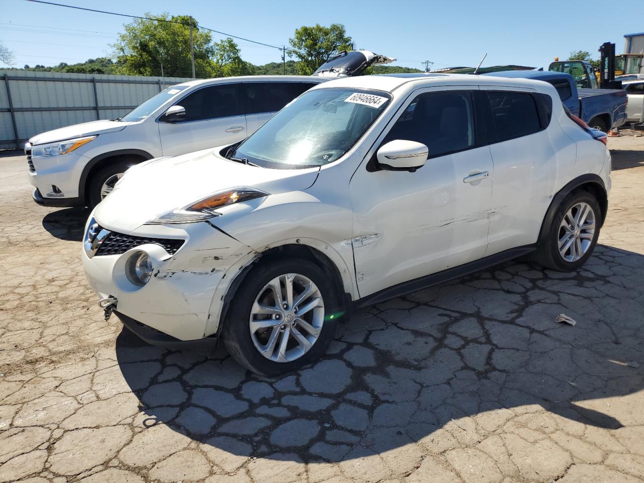 NISSAN JUKE 2015