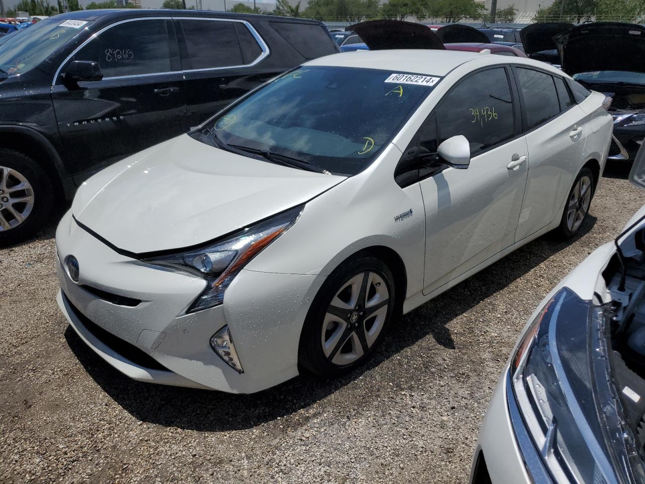 TOYOTA PRIUS 2018