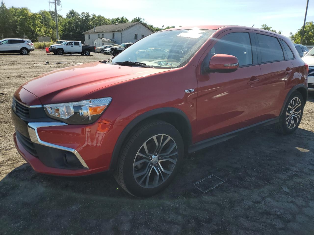 MITSUBISHI OUTLANDER 2016