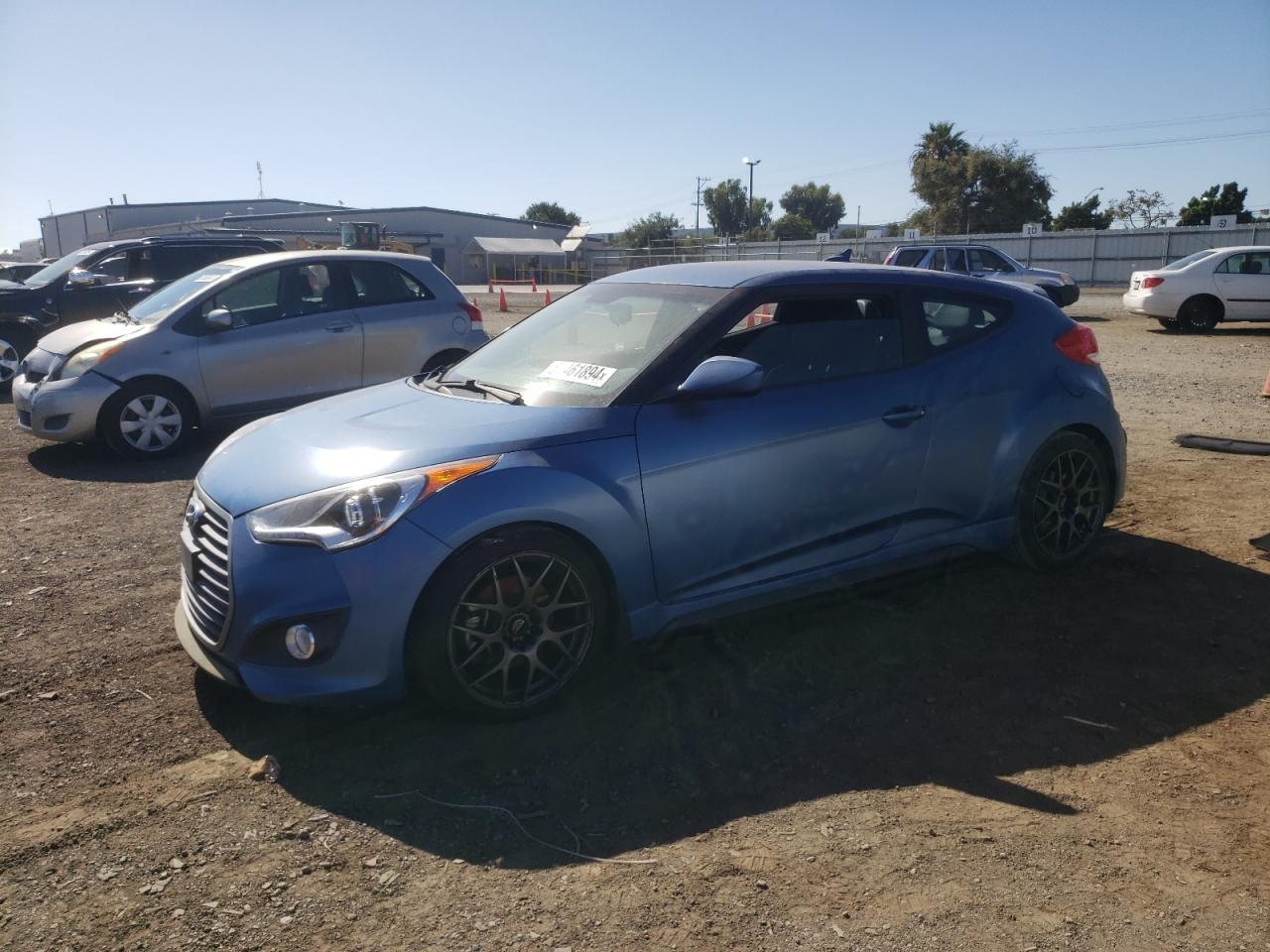 HYUNDAI VELOSTER 2016