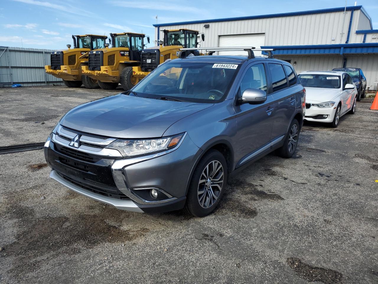 MITSUBISHI OUTLANDER 2017