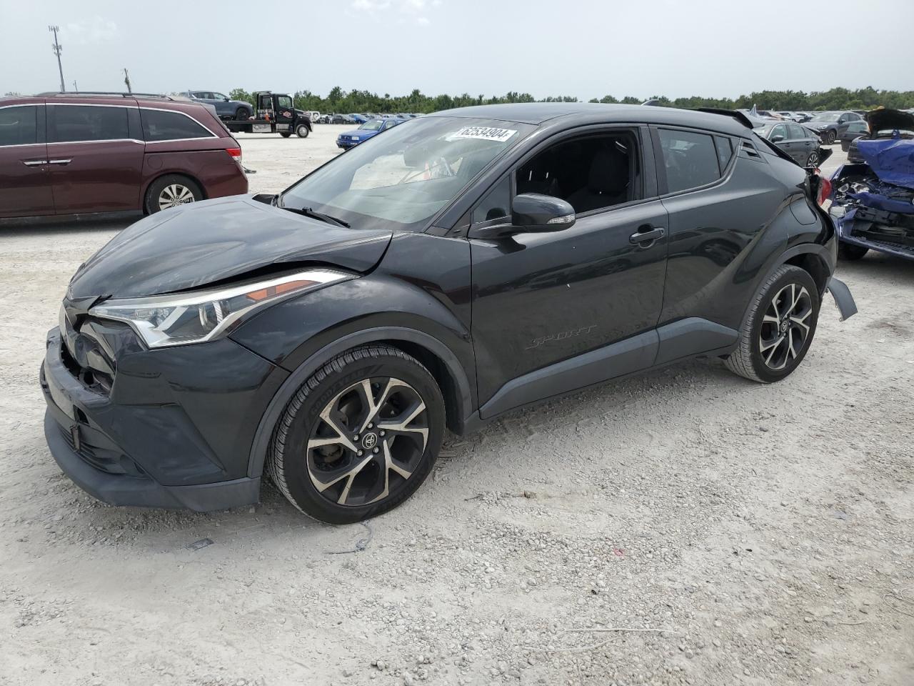 TOYOTA C-HR 2018