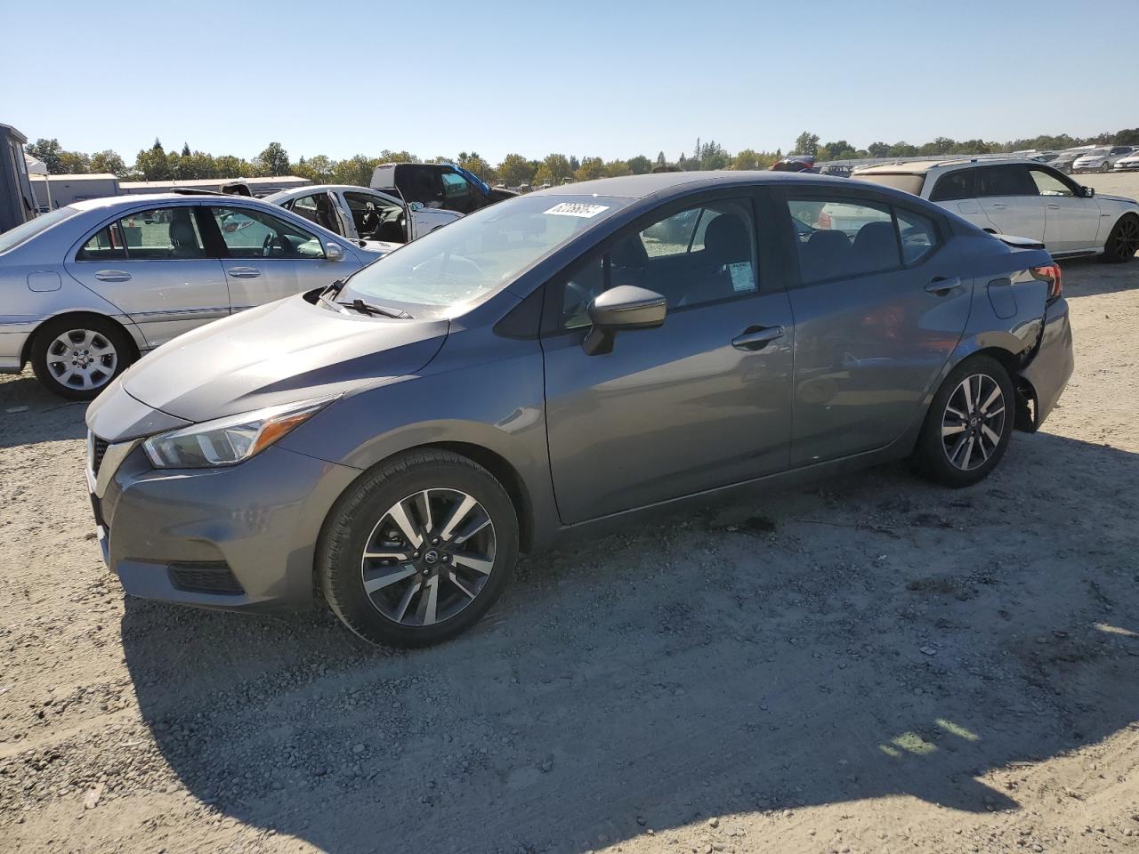 NISSAN VERSA 2021