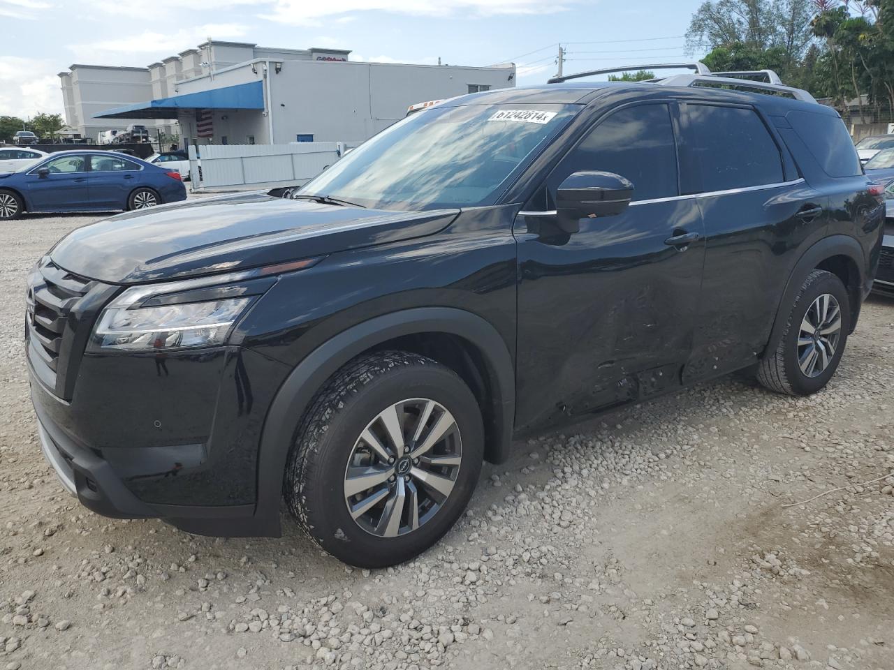 NISSAN PATHFINDER 2024