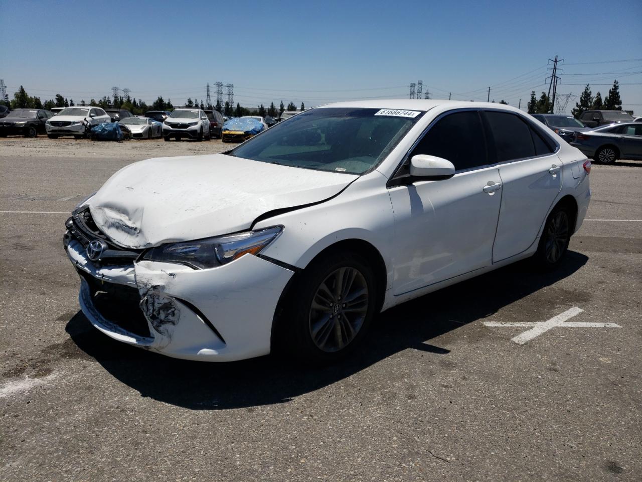 TOYOTA CAMRY LE 2016