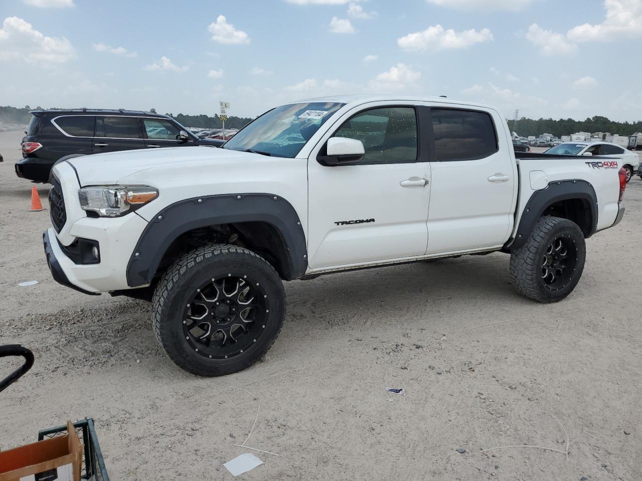 TOYOTA TACOMA DOU 2018