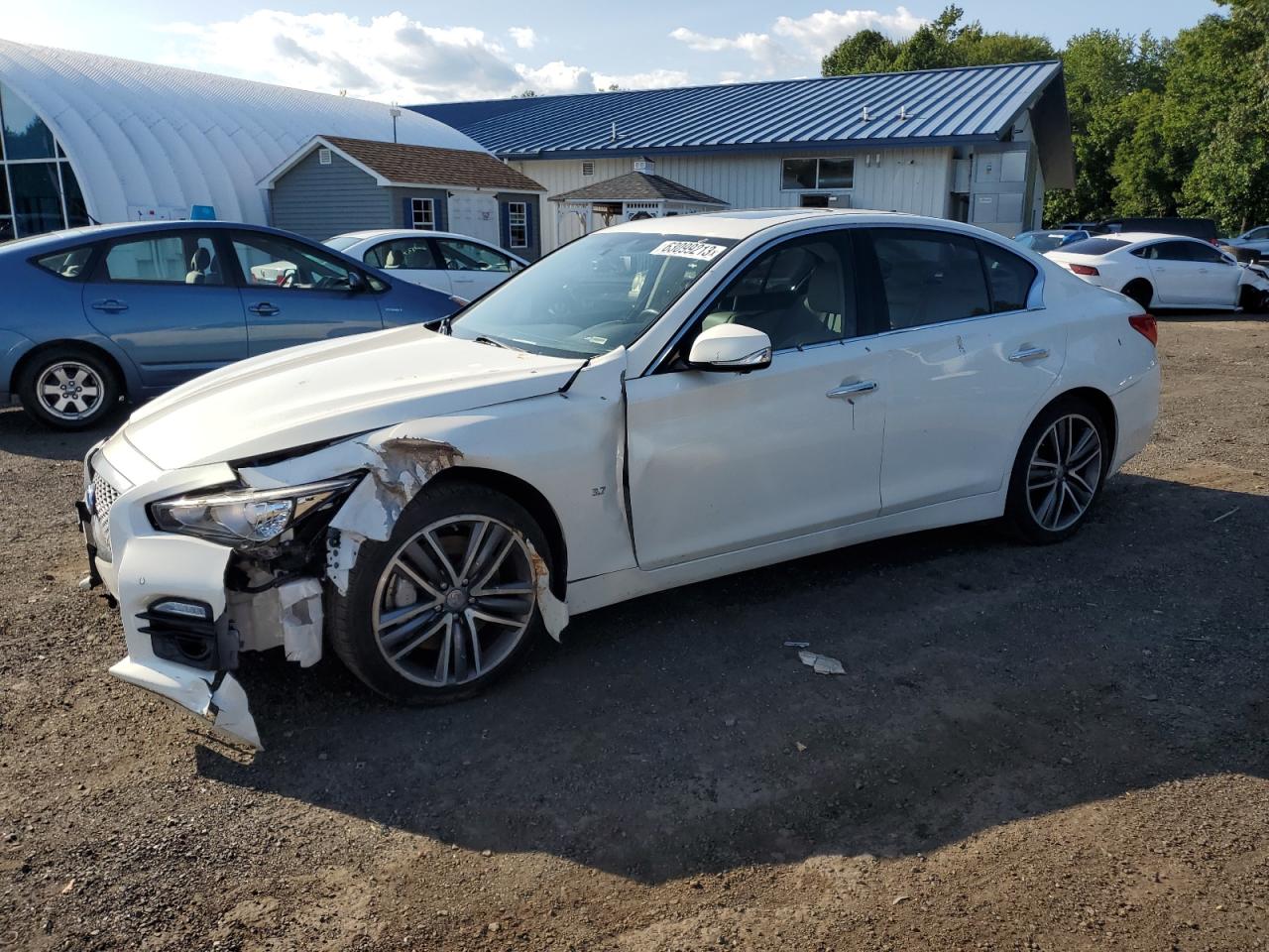 Infiniti Q50 2015