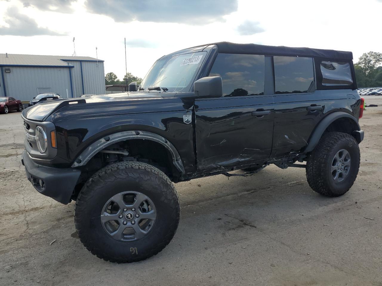 Ford Bronco 2021