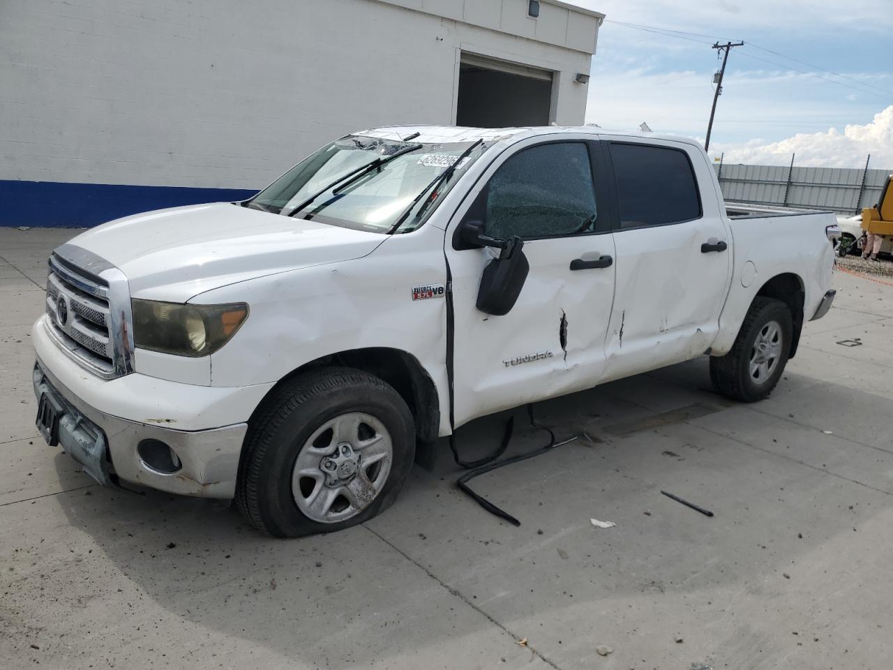 Toyota Tundra 2011