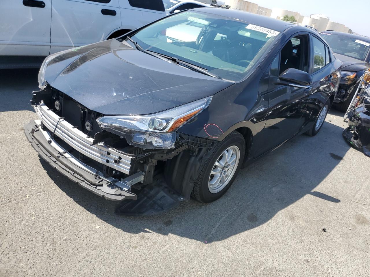 Toyota Prius 2021