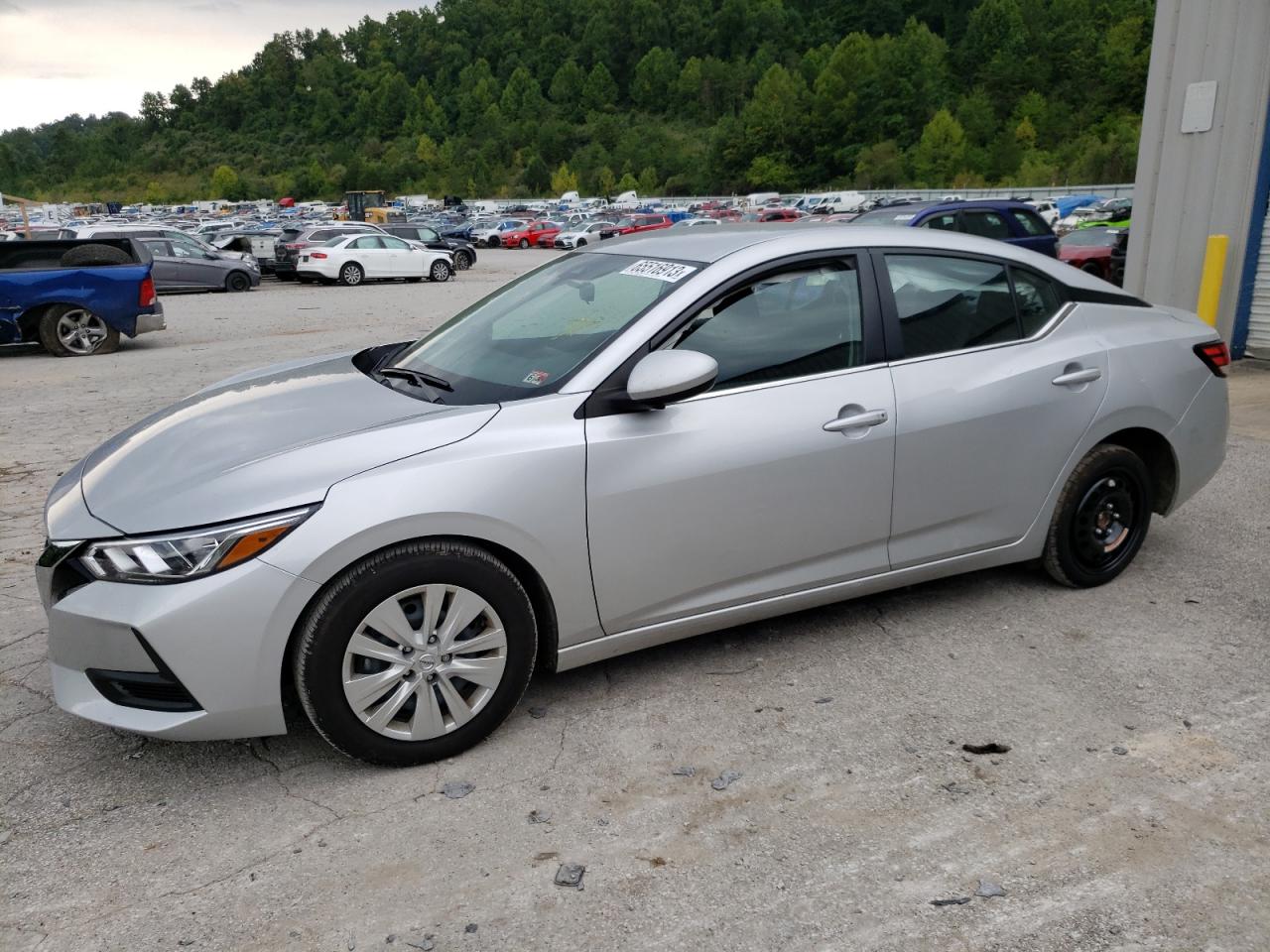 Nissan Sentra 2023