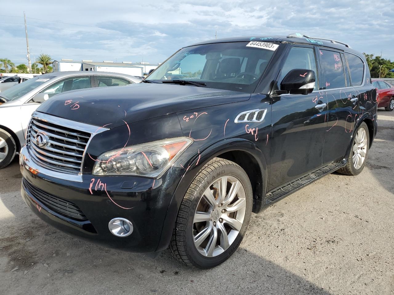 Infiniti Qx56 2011