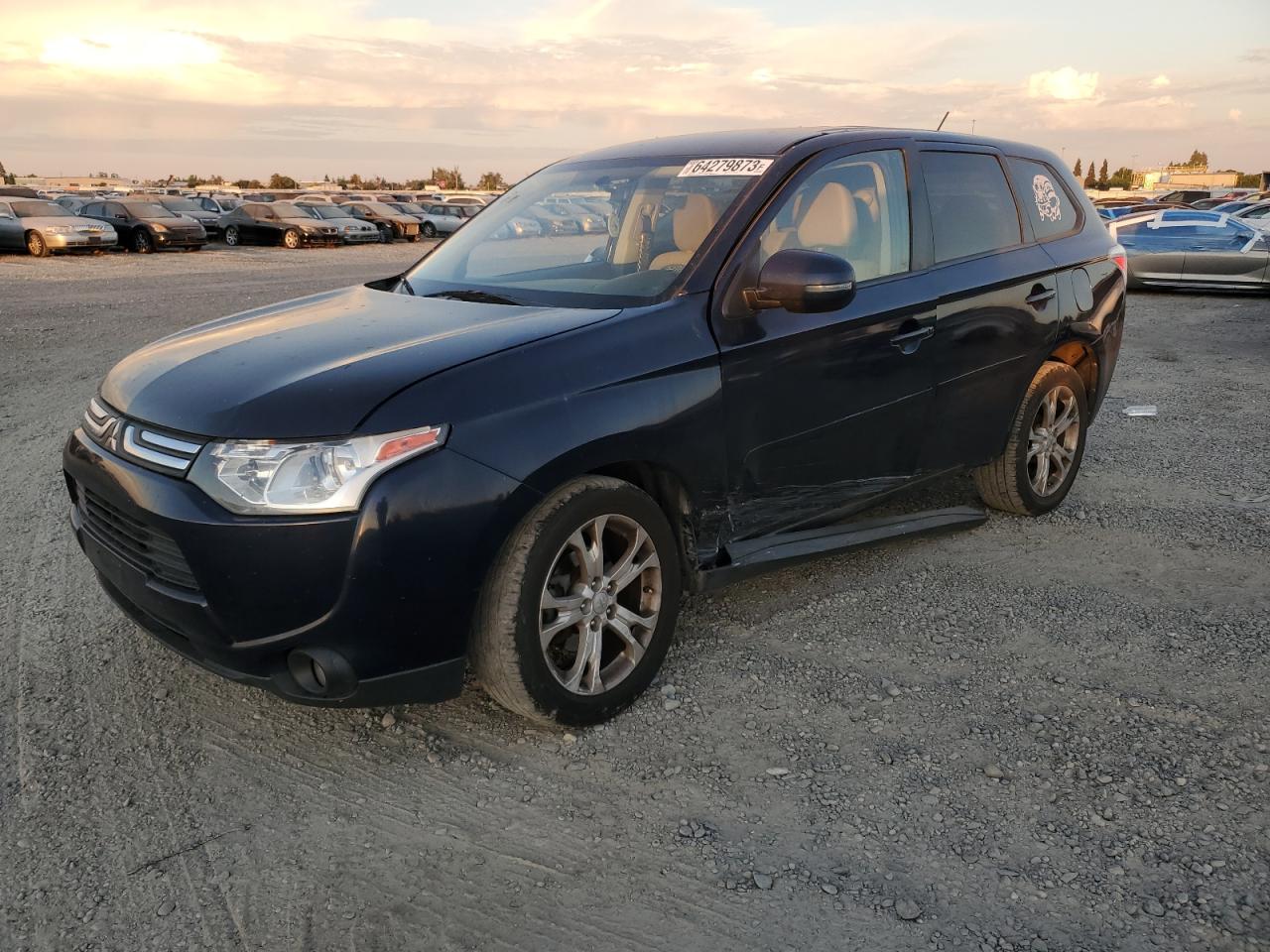 Mitsubishi Outlander 2014