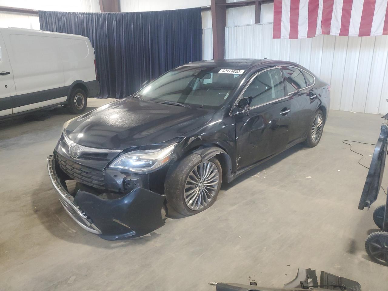 Toyota Avalon 2016