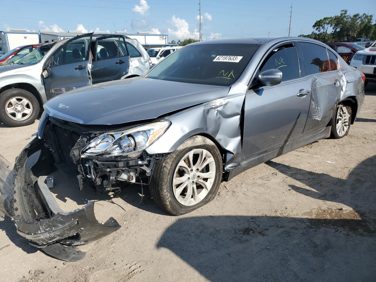 Hyundai Genesis 2013