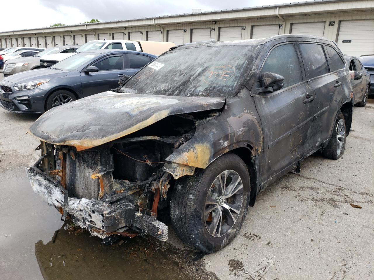 Toyota Highlander 2016