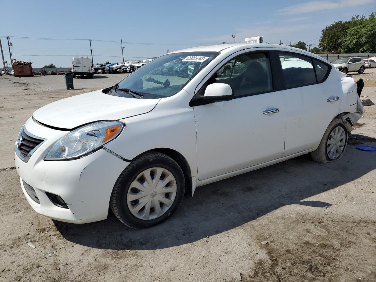 Nissan Versa 2012