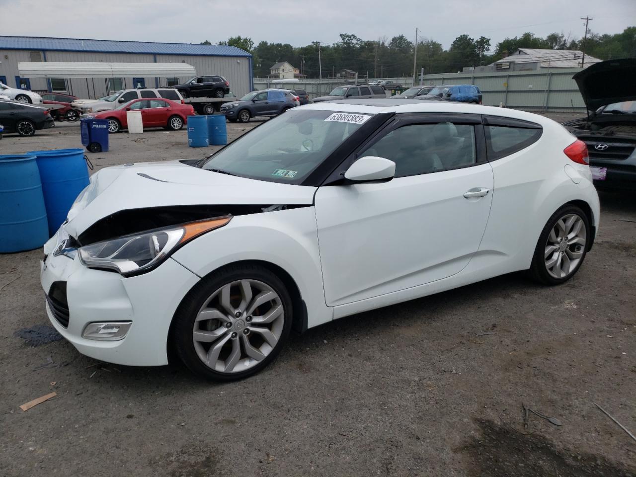 Hyundai Veloster 2013