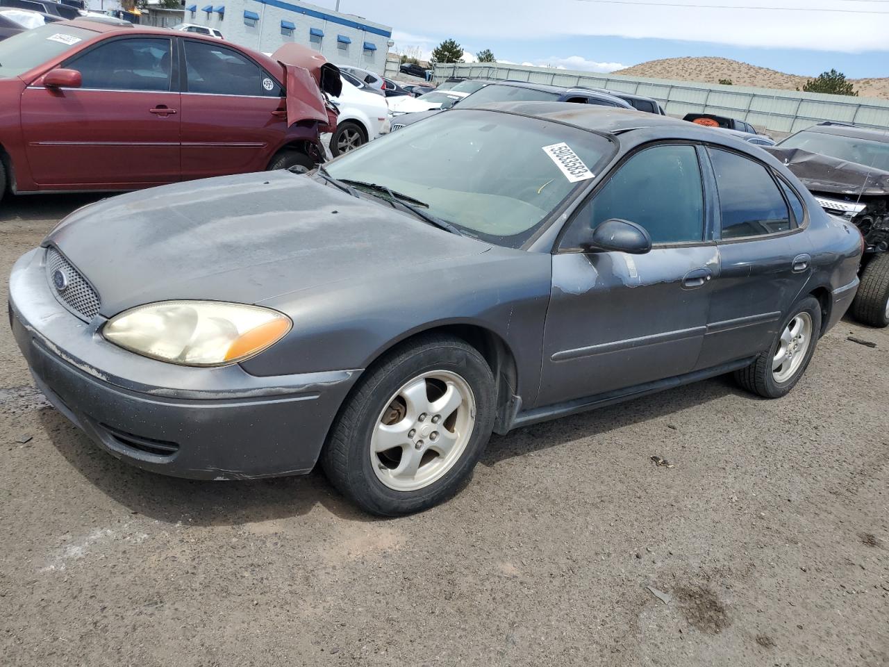 Ford Taurus 2004