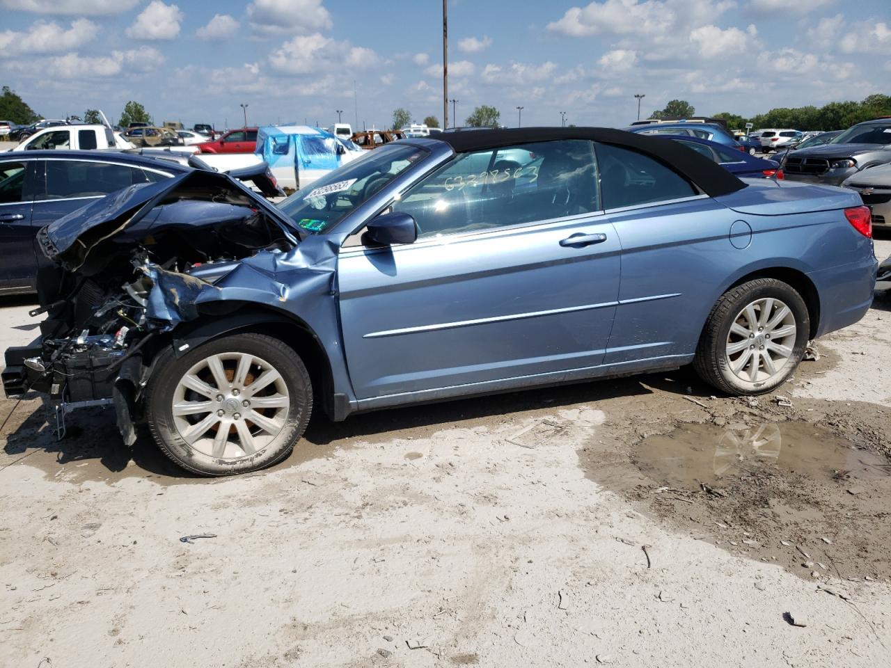 Chrysler 200 2011