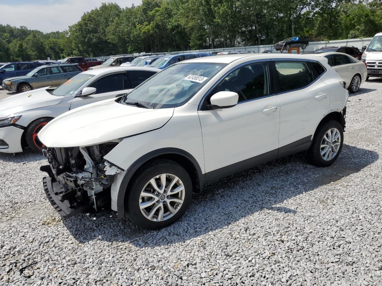 Nissan Rogue sport 2021
