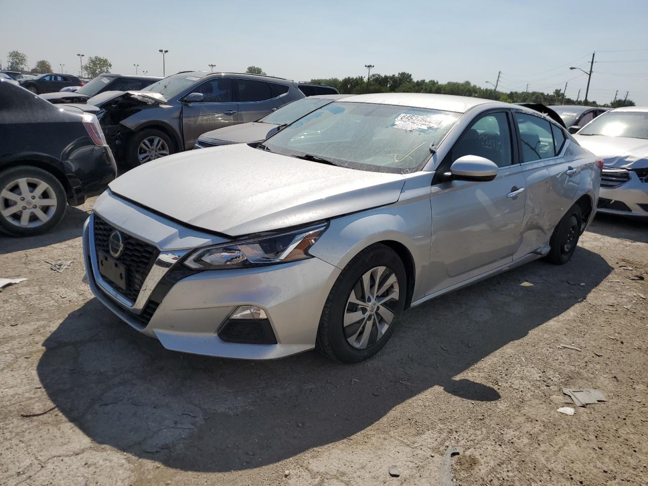 Nissan Altima 2020
