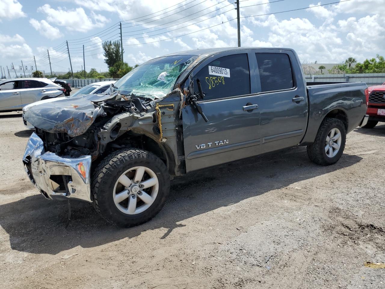 Nissan Titan 2012
