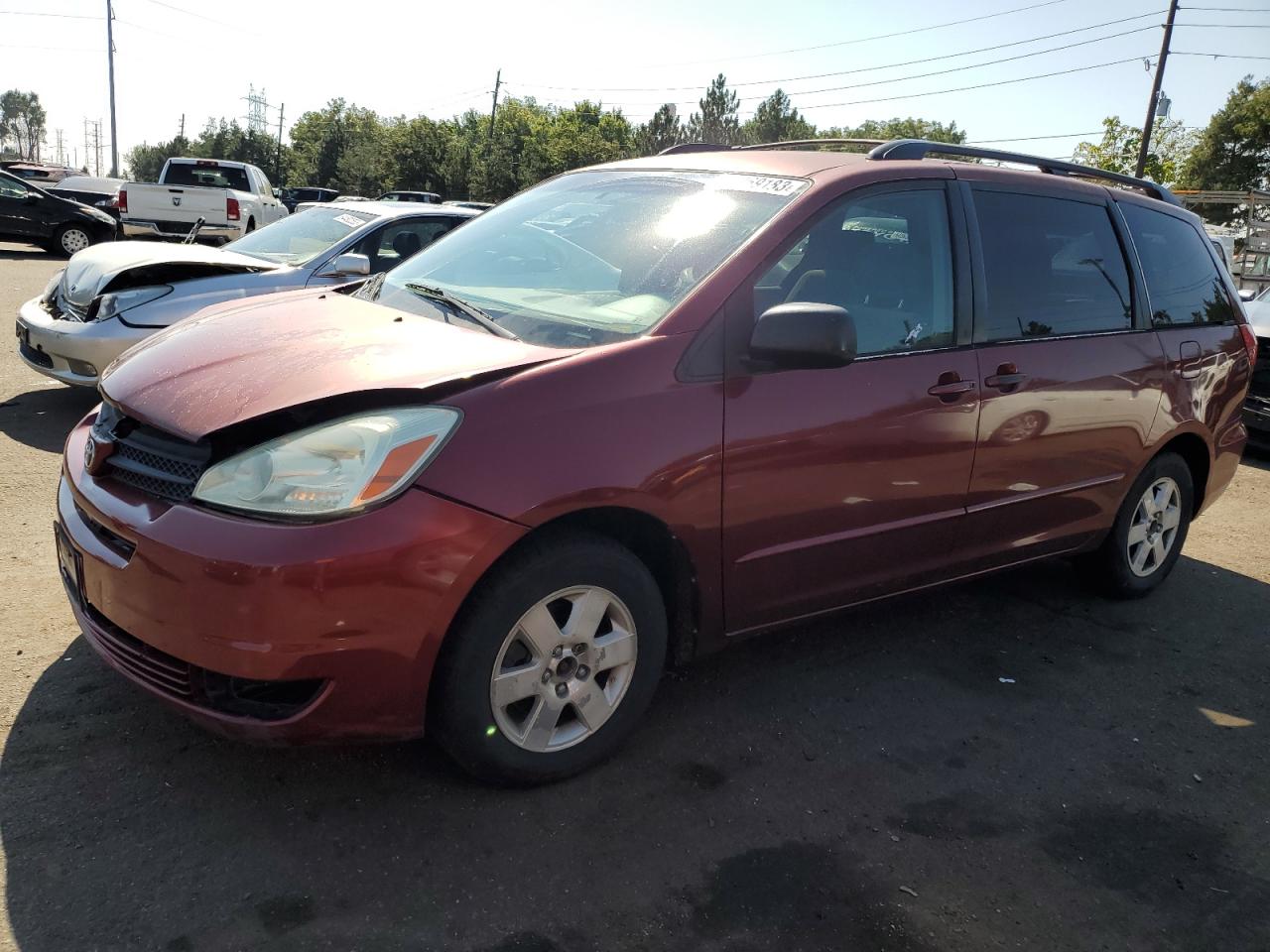 Toyota Sienna 2004