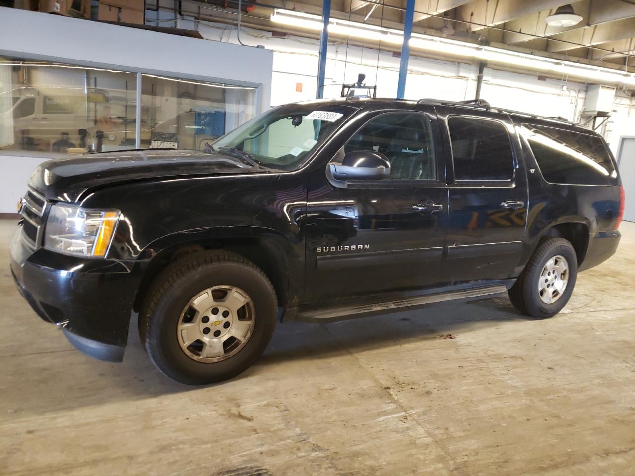 Chevrolet Suburban 2010