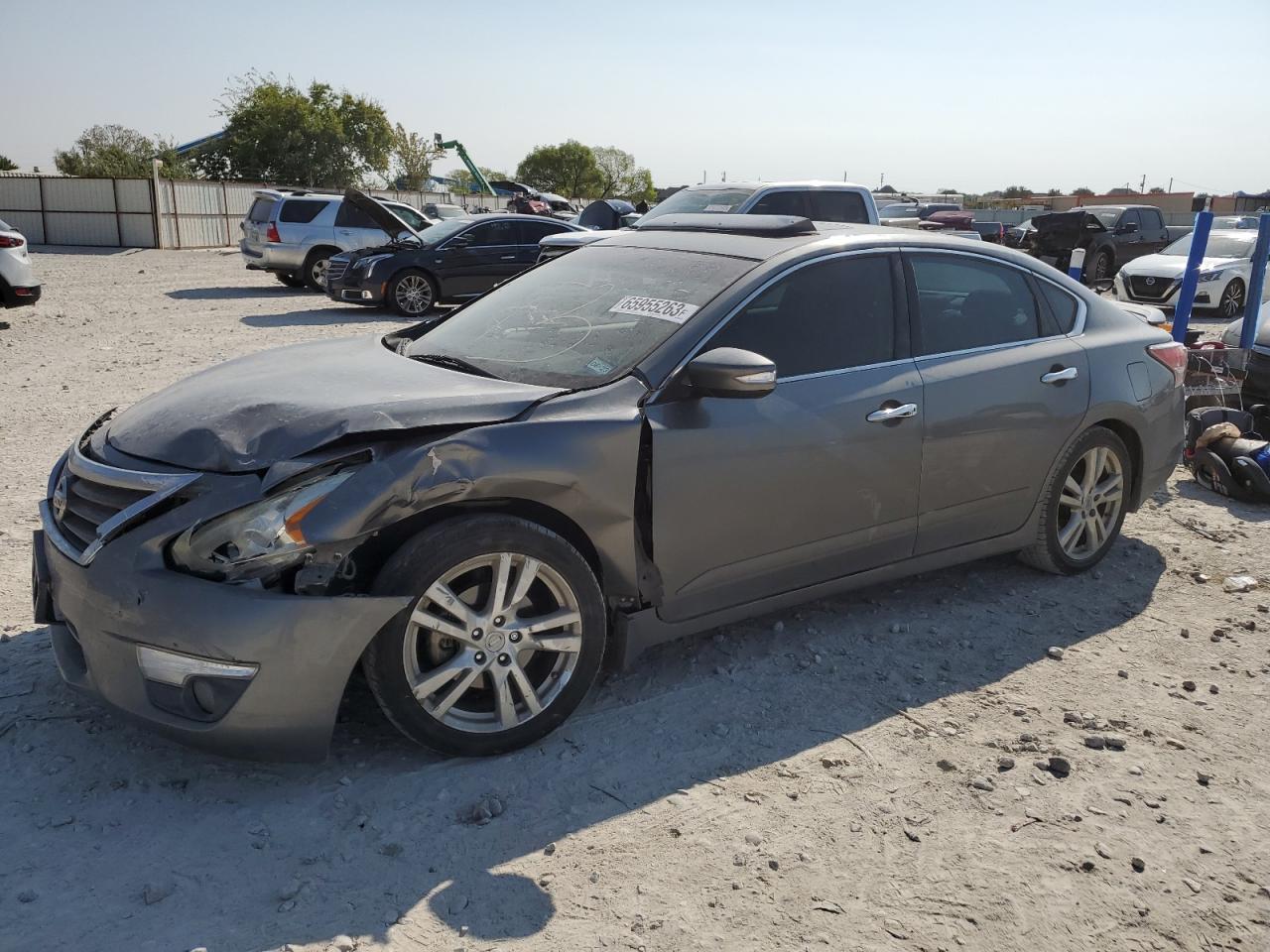 Nissan Altima 2015
