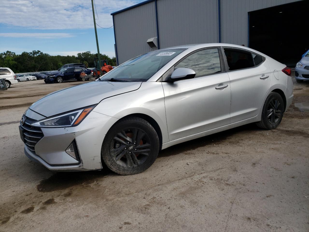 HYUNDAI ELANTRA SE 2019